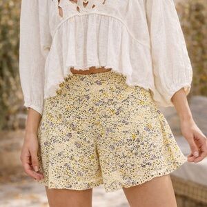 Free People Yellow Lace Eyelet Shorts High Rise Swing Floral Boho Sz 2